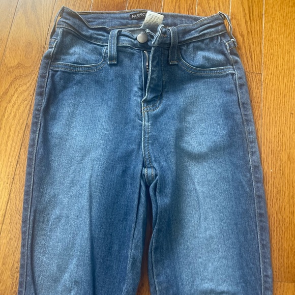 Women’s Fashion Nova Dark Wash Jean Leggings - Size 3 - Picture 7 of 12